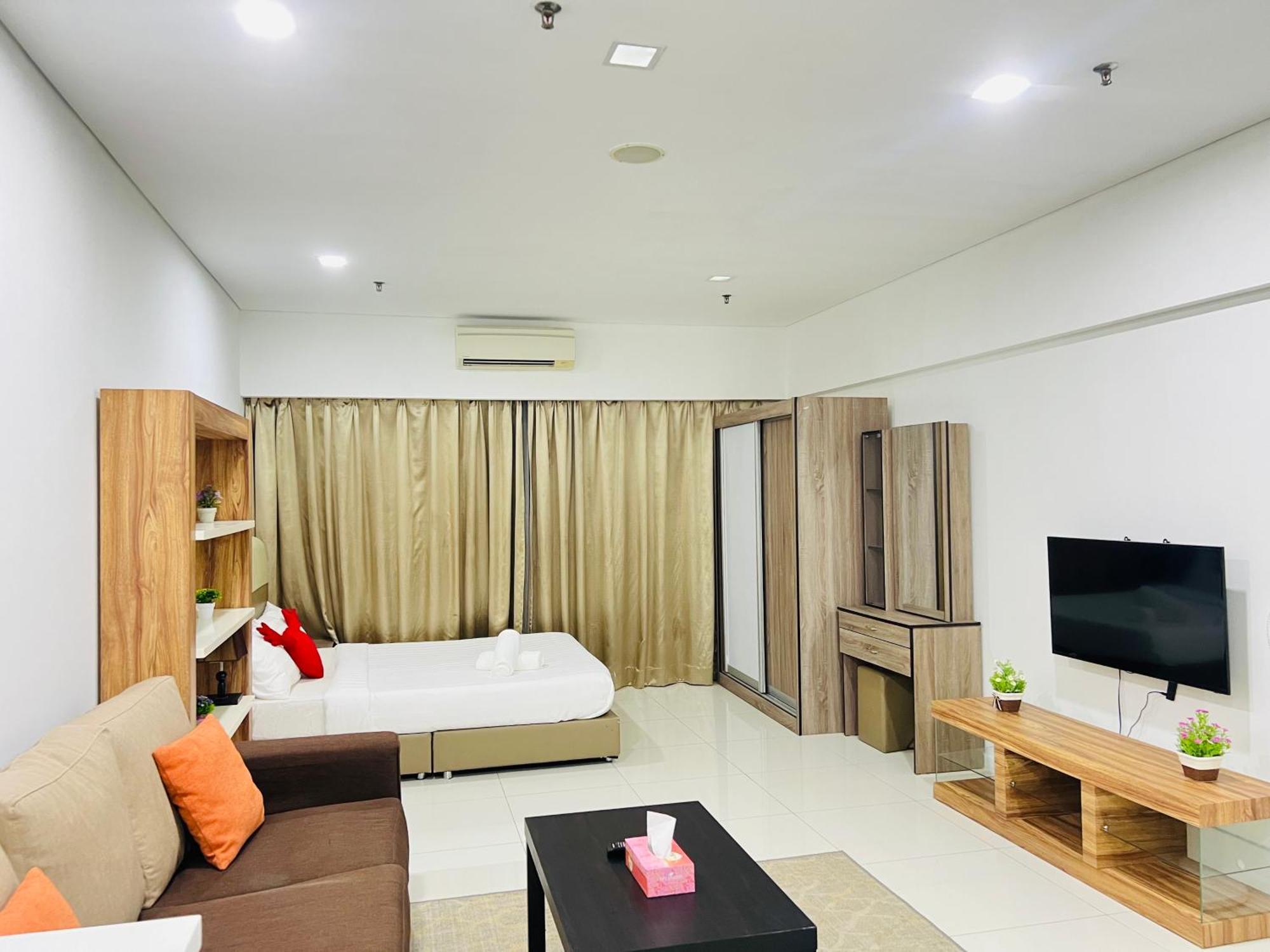 Mercu Summer Suites Klcc By Sweet Home Куала-Лумпур Экстерьер фото