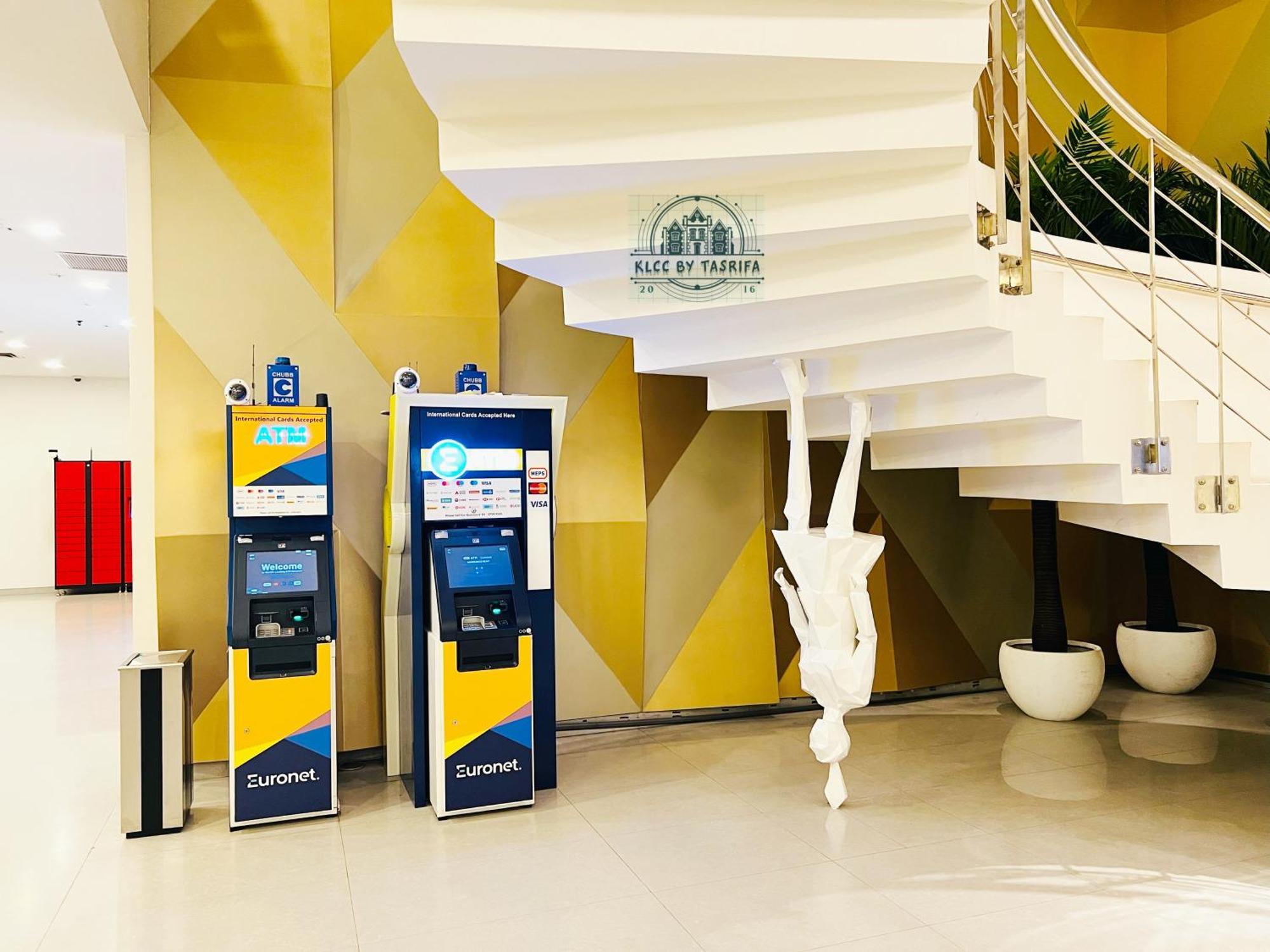 Mercu Summer Suites Klcc By Sweet Home Куала-Лумпур Экстерьер фото